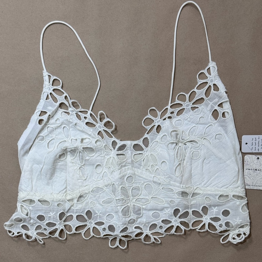 Free People Intimately Sz XL Asteria Lace Bralette Optic white Crop top Boho New - Picture 4 of 8